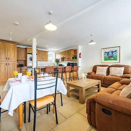 33a Steepleview Appartement